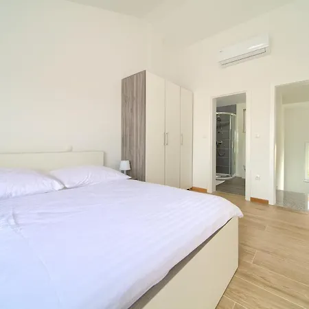 Dom wakacyjny Adria House *