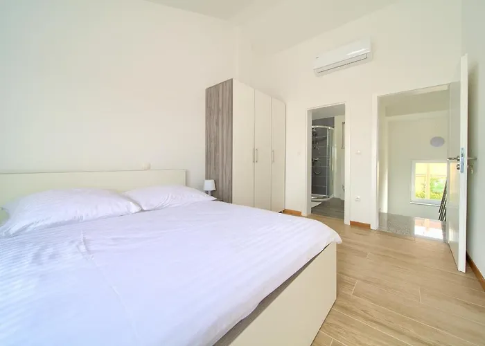 Dom wakacyjny Adria House *