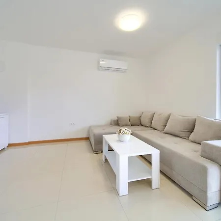 Holiday home Adria House *