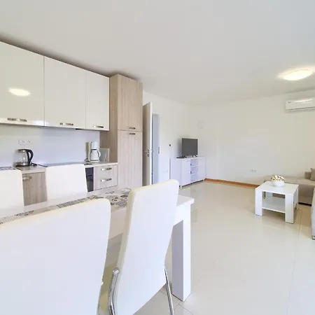 Dom wakacyjny Adria House