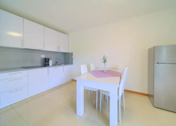 Feriehus Adria House Sveti Anton (Krk)