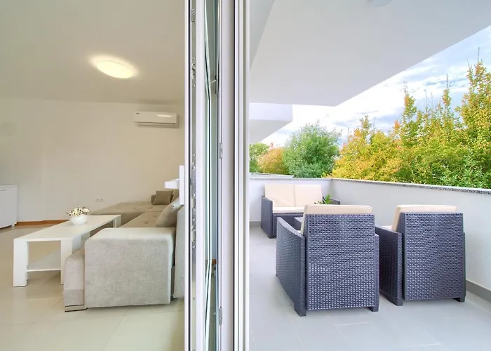 Adria House Feriehus Sveti Anton (Krk)